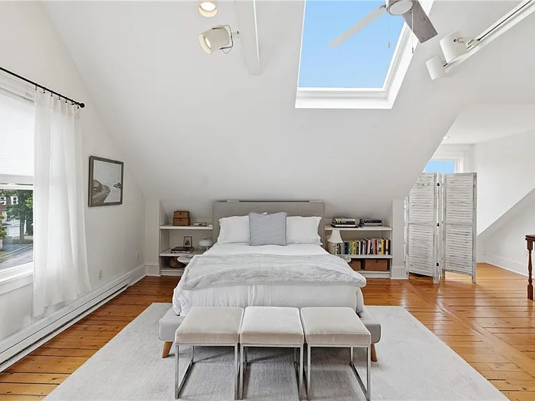 52 Berkeley Ave — Photo 36