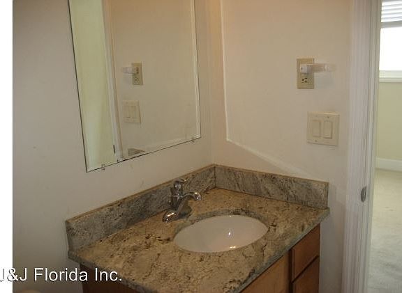 3rd image of 1901 N Atlantic Ave APT 1