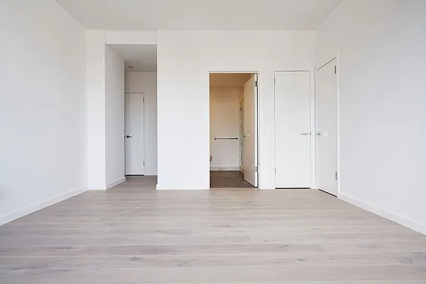Rented by PocketBroker Inc | media 27