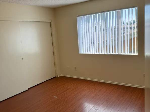 1330 E 10th St APT 202, Long Beach, CA 90813