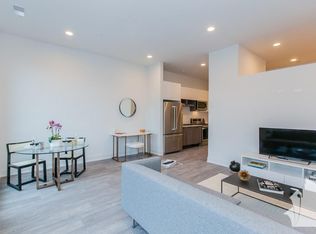 865 N Larrabee St, Chicago, IL 60610