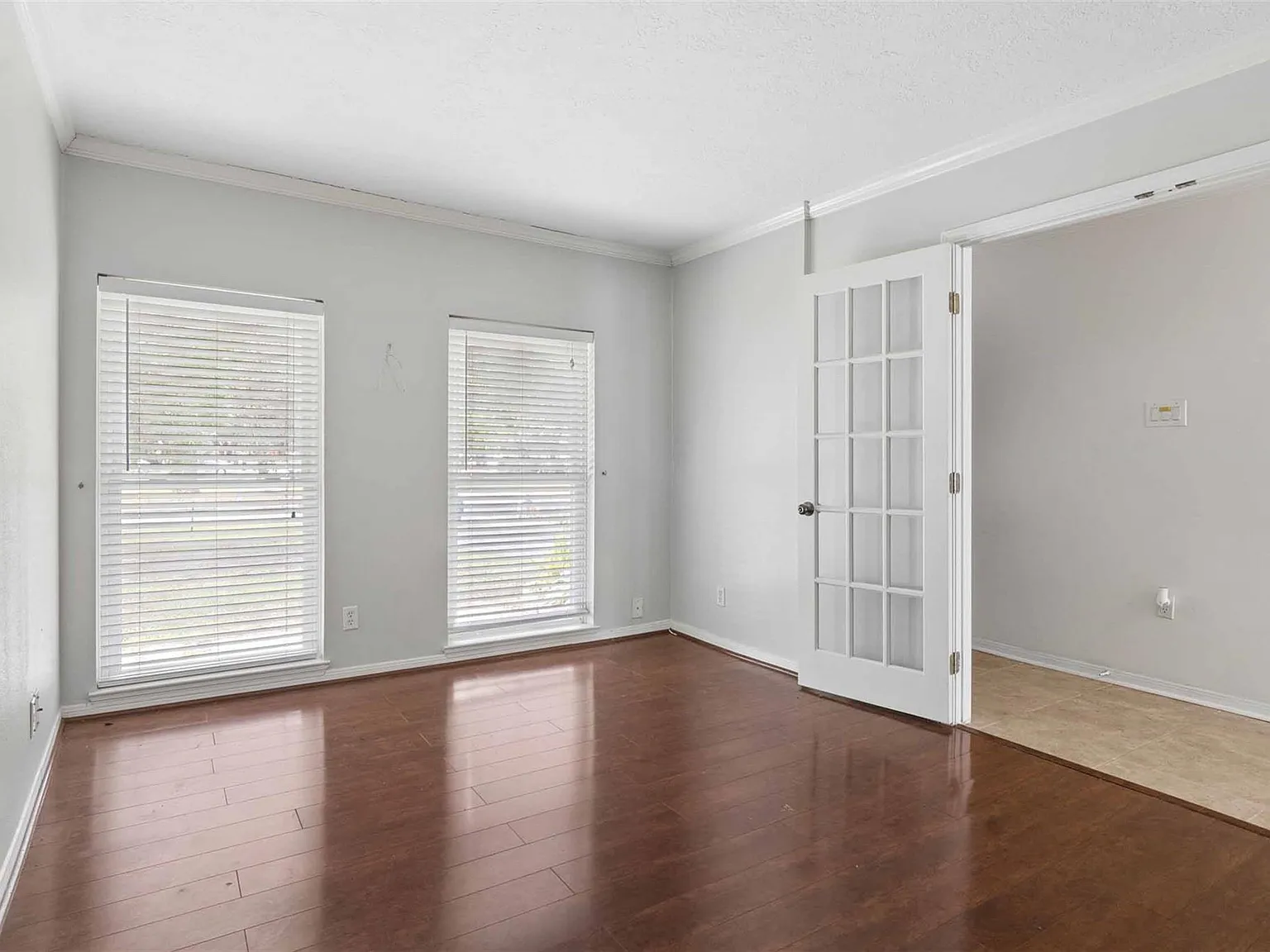 3 bed, 2.0 bath, 1625 sqft, $2,500 — Photo 4