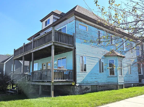 128 Green St, Michigan City, IN 46360