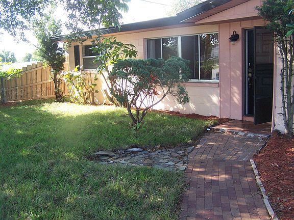 2nd image of 1346 Arnold Dr
