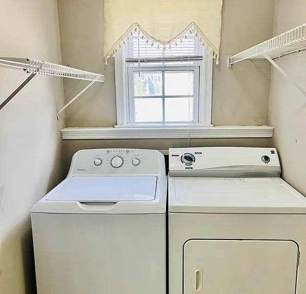 391 Bass Way NW — Photo 8
