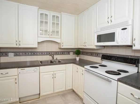 8127 Lake Ave APT A5, Louisville, KY 40222
