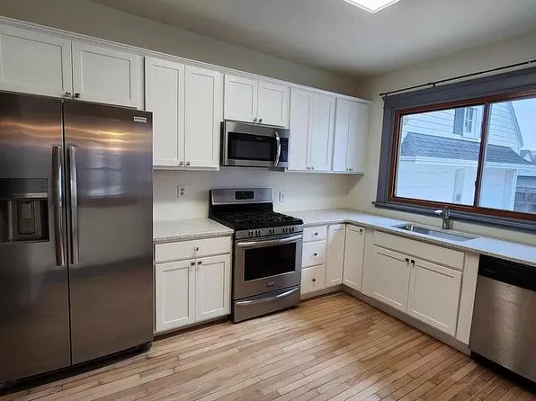 3224 Osborne Blvd, Racine, WI 53405