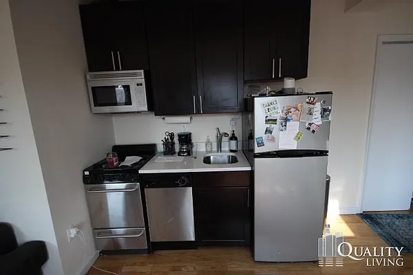 Rented by (Legacy) NY Quality Living Uptown | media 15