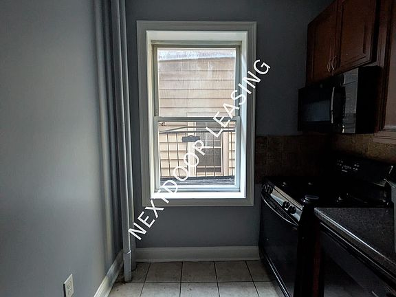 2nd image of 38 W 29th St #2DM