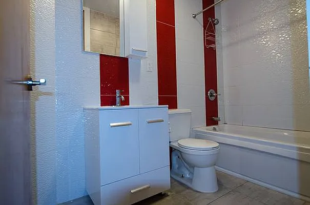 Rented by TheRealEstateCompany.com LLC | media 32