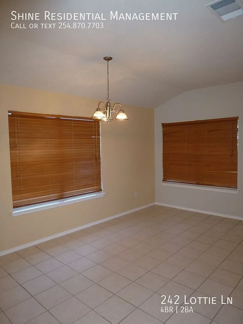 Combines comfort, convenience, and a family-friendly suburban environment, making it a positive l... — Photo 2