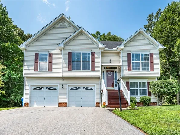 2766 Knobbly Ct, Chester, VA 23831