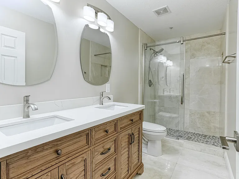 316 SE Bloxham Way — Photo 20
