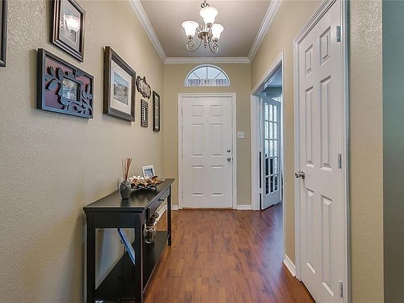 3rd image of 5008 Bayberry Dr