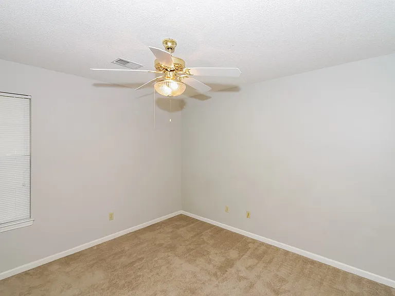 2382 Bethany Dr — Photo 12
