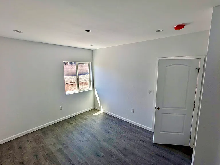 19036 Plummer St #B — Photo 6