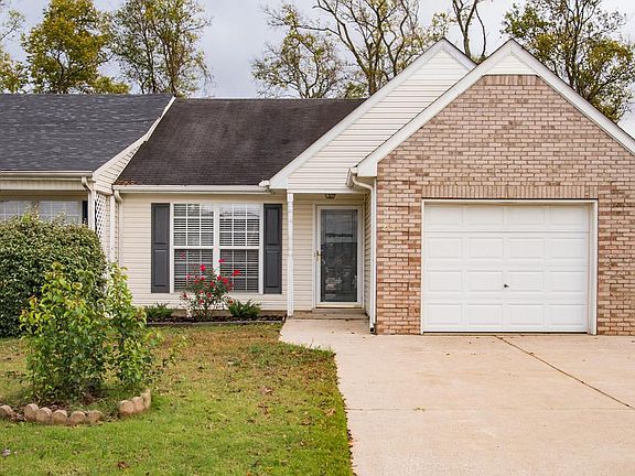 3rd image of 2131 Stoney Meadow Dr