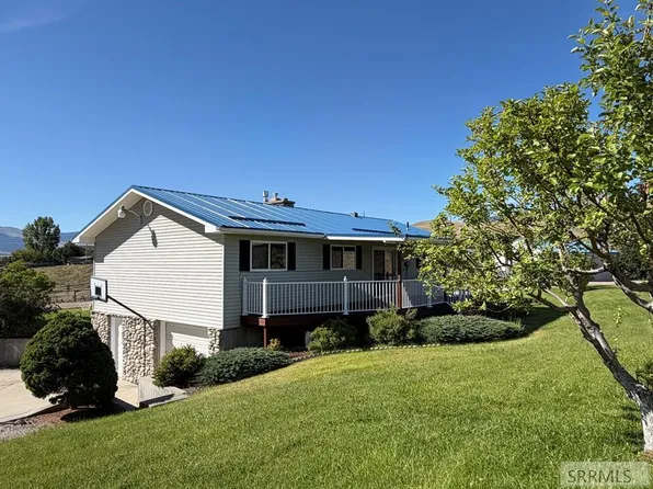 32 Haynes Creek Rd, Salmon, ID 83467