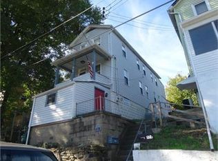 1176 Ridge Ave, Braddock, PA 15104