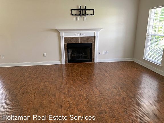 4th image of 47 Pecan Dr NE