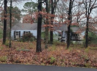 1004 Loop Rd, Sherwood, AR 72120