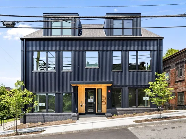 125 Hazelwood Ave #201, Pittsburgh, PA 15207