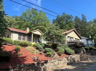 220 Carmel Road, Wheeling, WV 26003