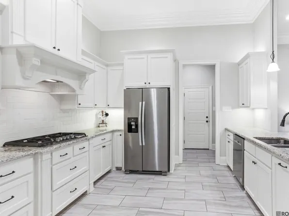 16310 Fort Jackson St, Prairieville, LA 70769