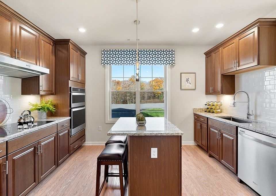1st image of 2401 Pennington Dr #401