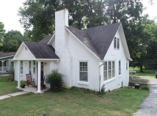 211 Clay St, Rogersville, TN 37857