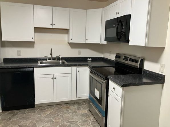 863 Johnson Ave APT 2