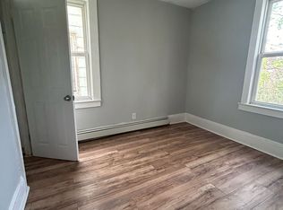 814 S 17th St FLOOR 2, Newark, NJ 07108