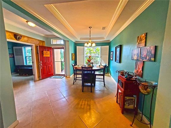 5th image of 738 Mandalay Grove Ct