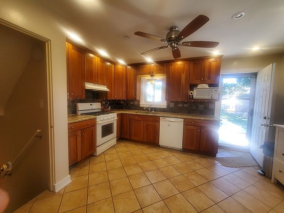 5th image of 920 Hannah Ave