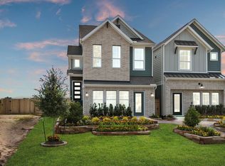 10127 Palm Springs Pl, Iowa Colony, TX 77583
