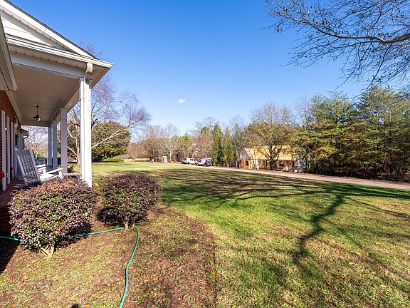 5th image of 5 Coleman Park Cir