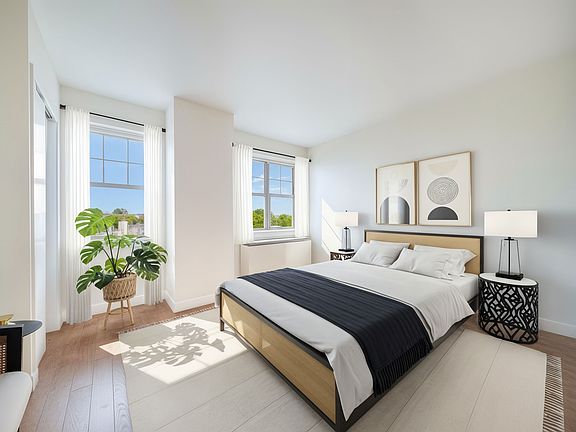 2nd image of 7525 153rd St APT 616