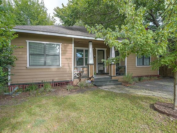 3rd image of 308 Northwood St