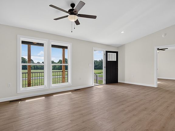 4th image of 234 Bob Johnson Ln