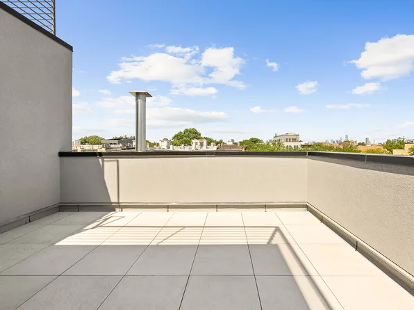 726 Madison Street image 6 of 8