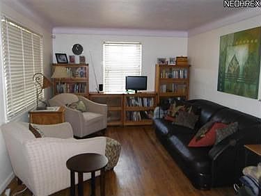 2nd image of 14600 Grapeland Ave