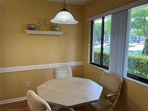 5th image of 10510 E Clairmont Circle #108