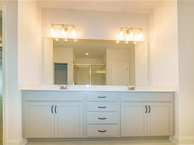 5120 Hillington Way — Photo 32