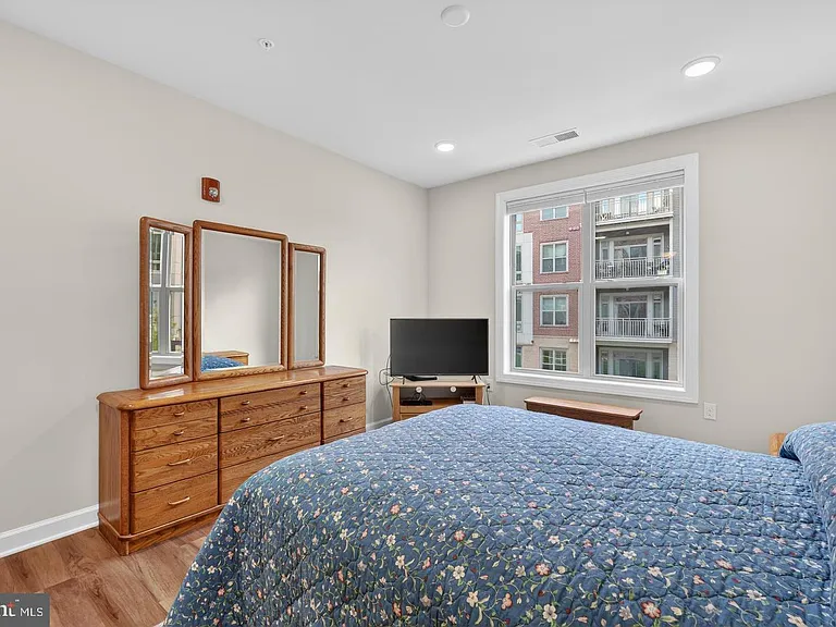 6101 Fairview Farm Dr #207 — Photo 21