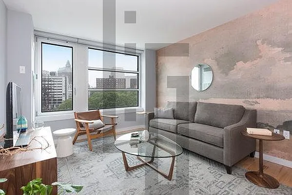 Rented by Loom Group | media 39