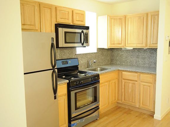 5th image of 506 Washington Ave APT 601