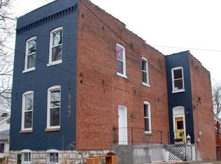 347 Goetz Ave, Saint Louis, MO 63125