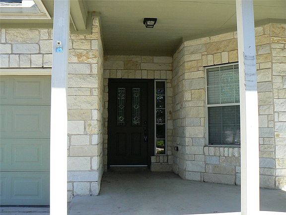 2nd image of 4610 Madrid Dr