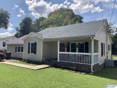204 S Hamilton Ave, Scottsboro, AL, 35768