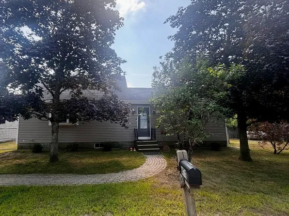 471 Hubbard Road, Berwick, ME 03901